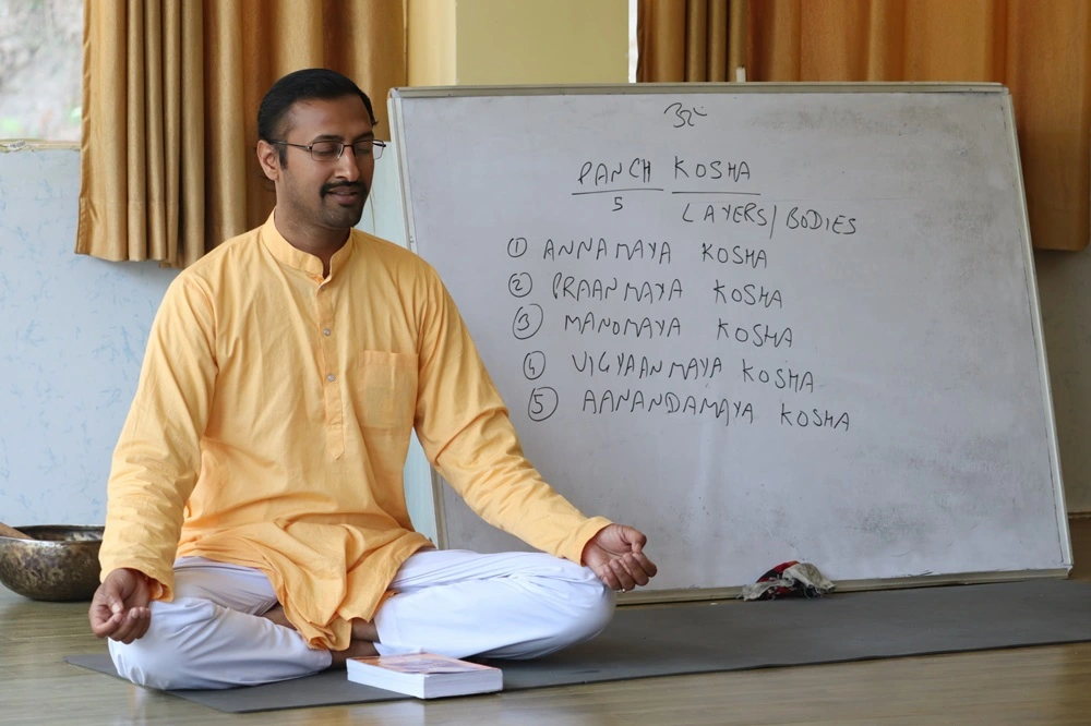 300 Hour Yoga Teacher Training in Rishikesh